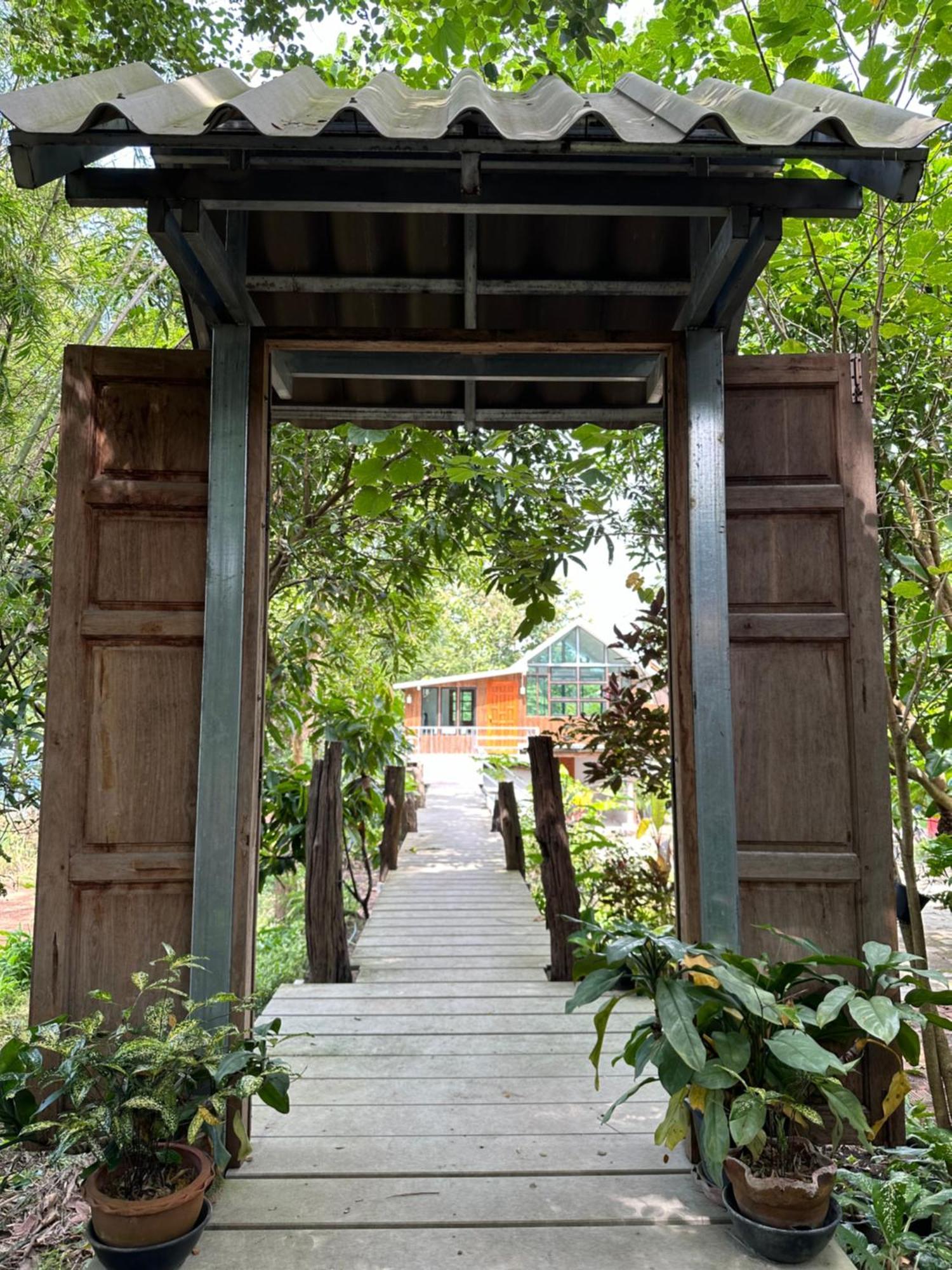 Baan Suan Duang Porn Resort Ban Phae  Exterior foto